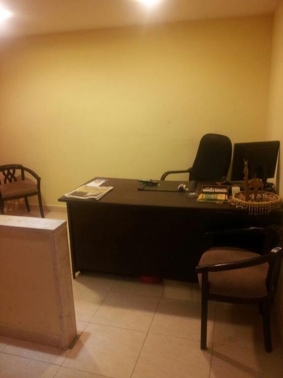 Dar Makkah Apartments Аман Екстериор снимка